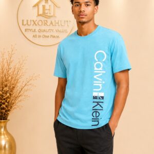 Calvin Klein Men's Vertical Logo T-Shirt - Sky Blue