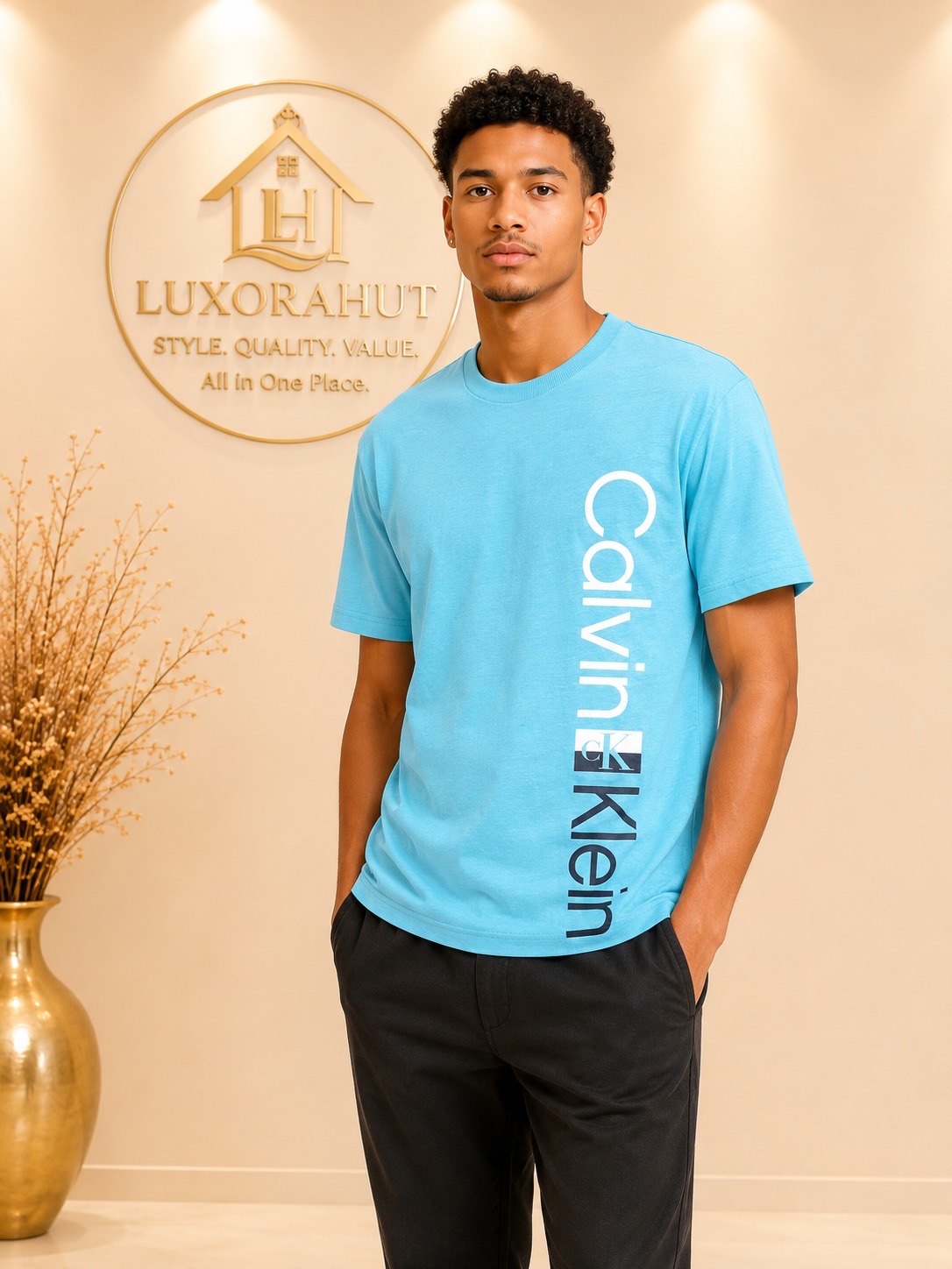 Calvin Klein Men's Vertical Logo T-Shirt - Sky Blue